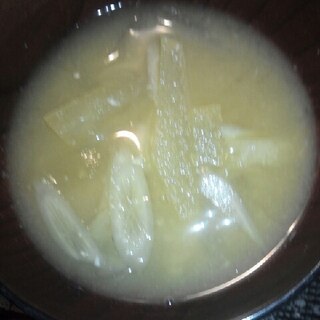 ごぼうと冬瓜の味噌汁
